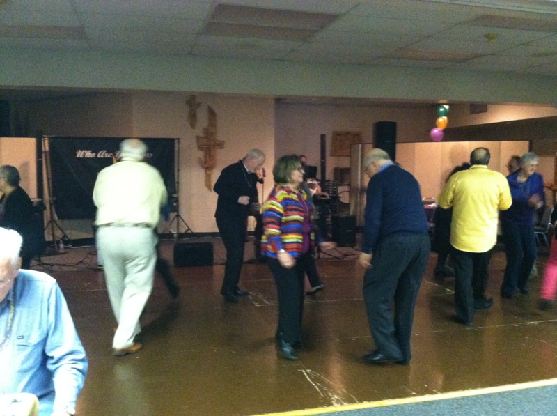 Mrdi gras Dancing